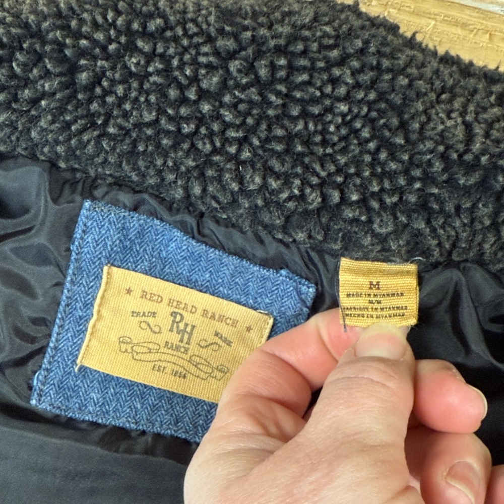 Men's Red Head Ranch Blue & Brown Vest - Picture 4 of 5